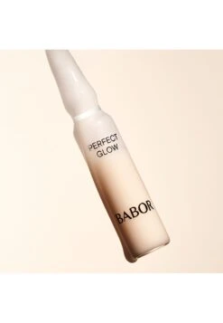 Babor PERFECT GLOW - Serum 17 Babor PERFECT GLOW - Serum -Babor Verkaufsgeschäft 1680a13468fc47909dd3387adb9dc4ff