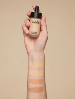 Babor MATTE FINISH FDT 04 ALMOND - Foundation - 1 Porcelain -Babor Verkaufsgeschäft fb9b1b6c62a04c6293a0faa6a52969e7